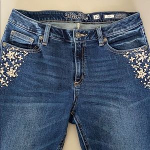 Miss Me straight leg jeans